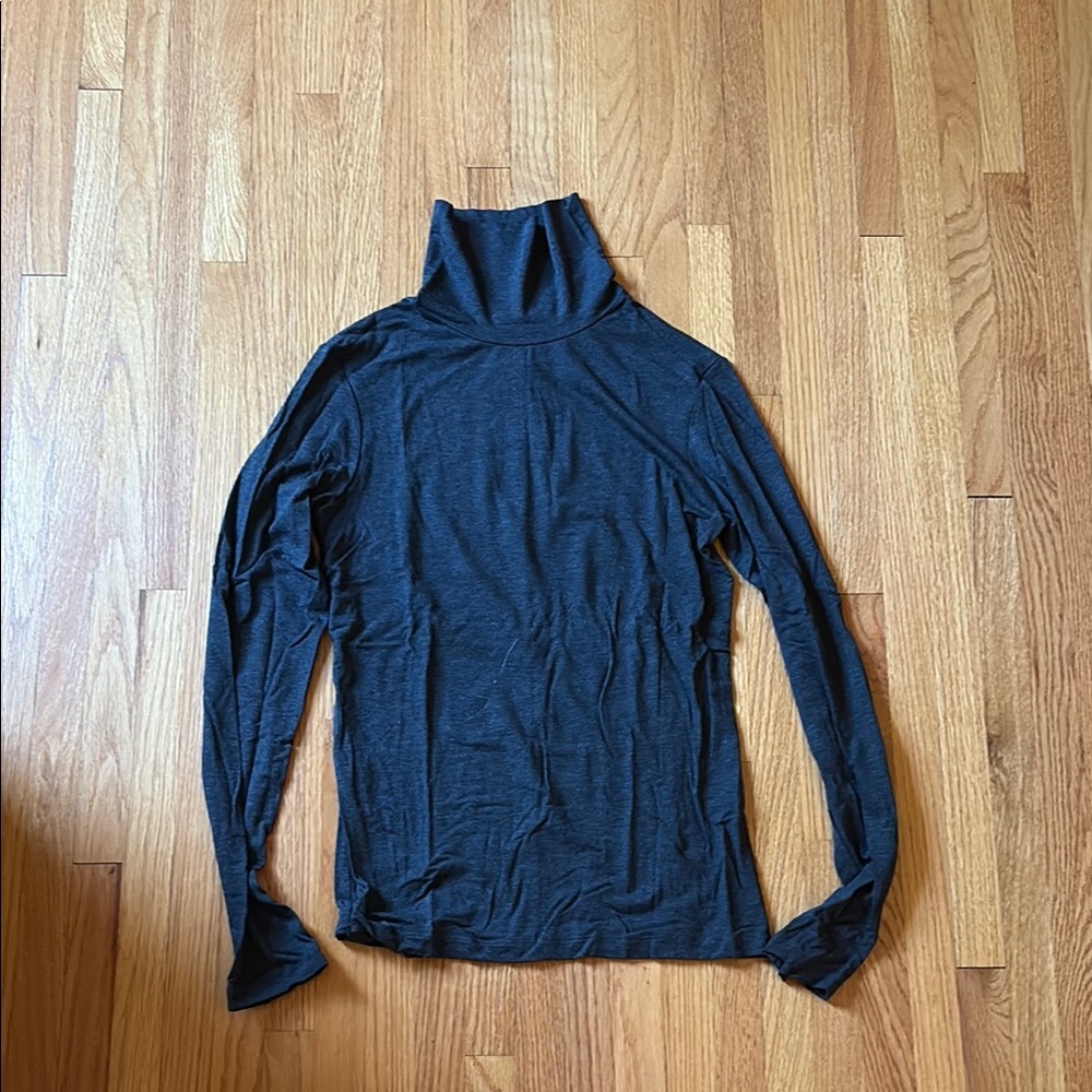 Sold Out NYC turtleneck